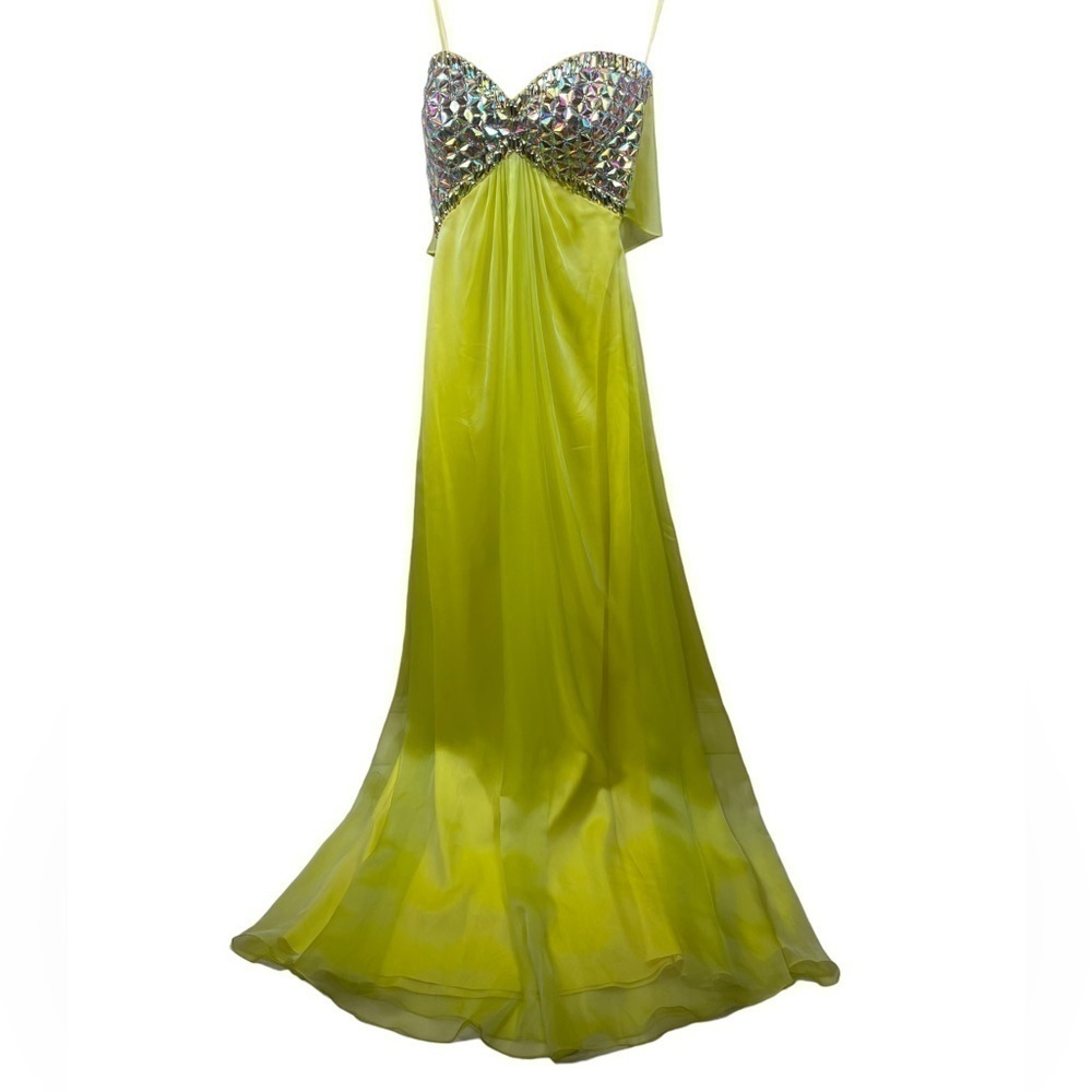 La Femme light lime green fairy core elegance beaded bodice gown . Size 2 - Picture 4 of 14